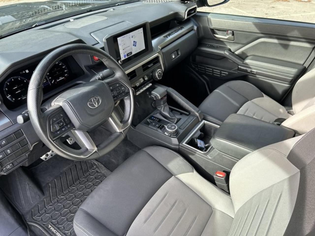 2024 Toyota Tacoma TRD SPORT 4X4 DOUBLE CAB Photo