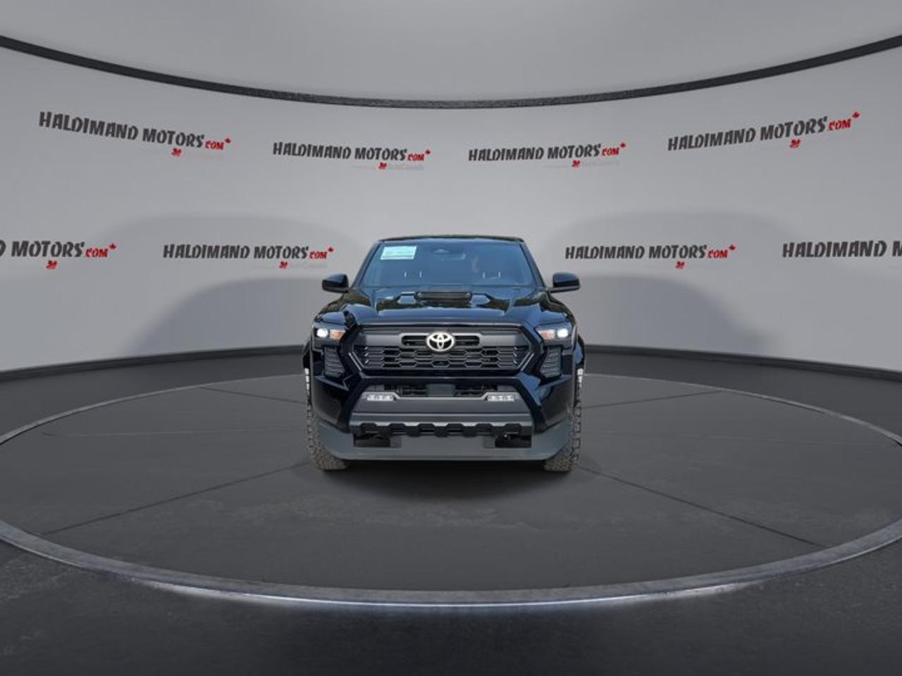 2024 Toyota Tacoma TRD Sport 4x4 Double Cab 6ft Box Photo2