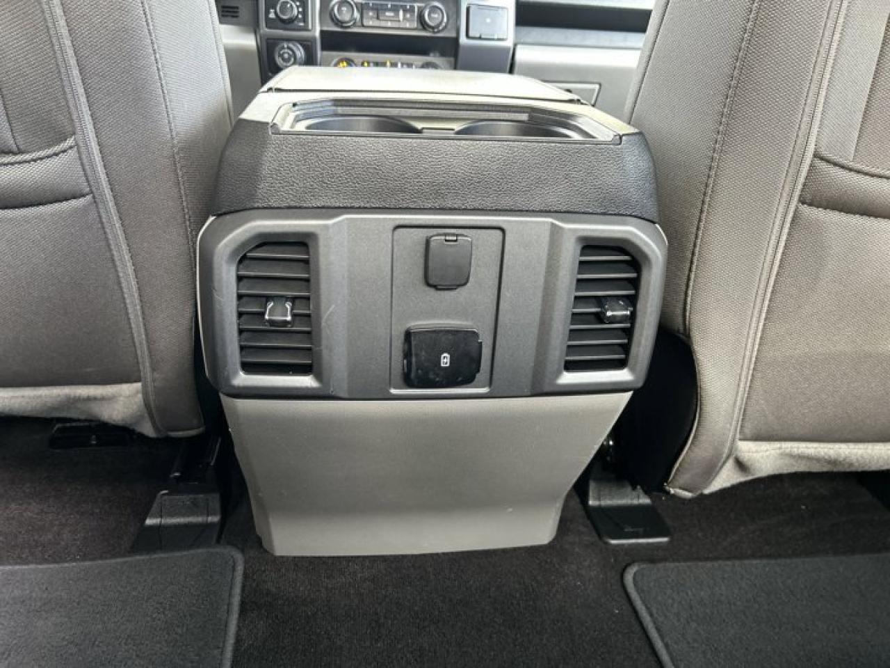 2020 Ford F-150 Crew Xlt 4x4 Photo