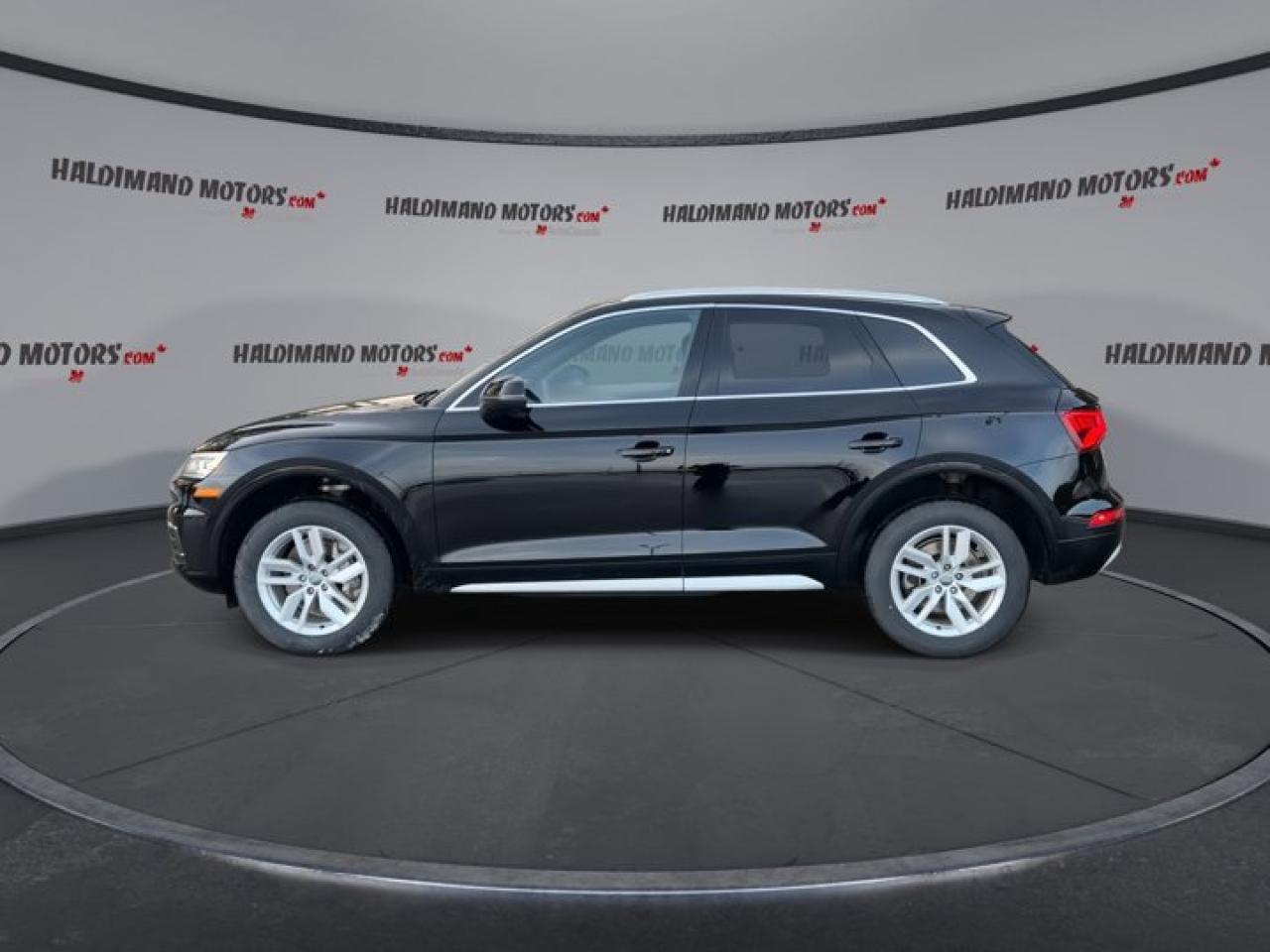 2020 Audi Q5 2.0T Quattro | Leather Seats | Heated Seats | Heated Steering Wheel Photo