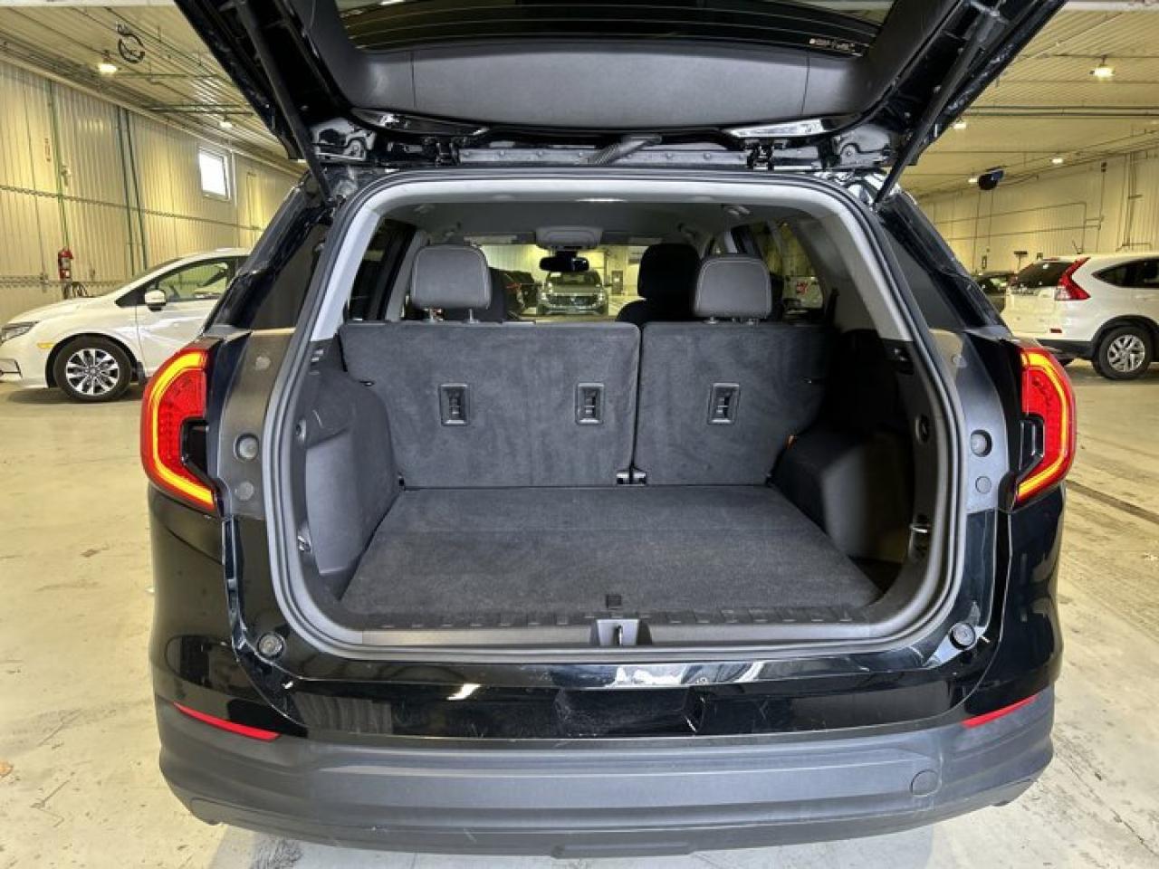 2024 GMC Terrain SLE AWD Photo