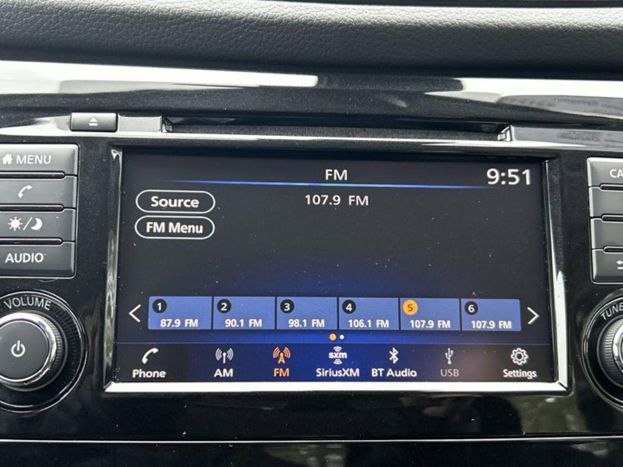 2021 Nissan Qashqai S Photo