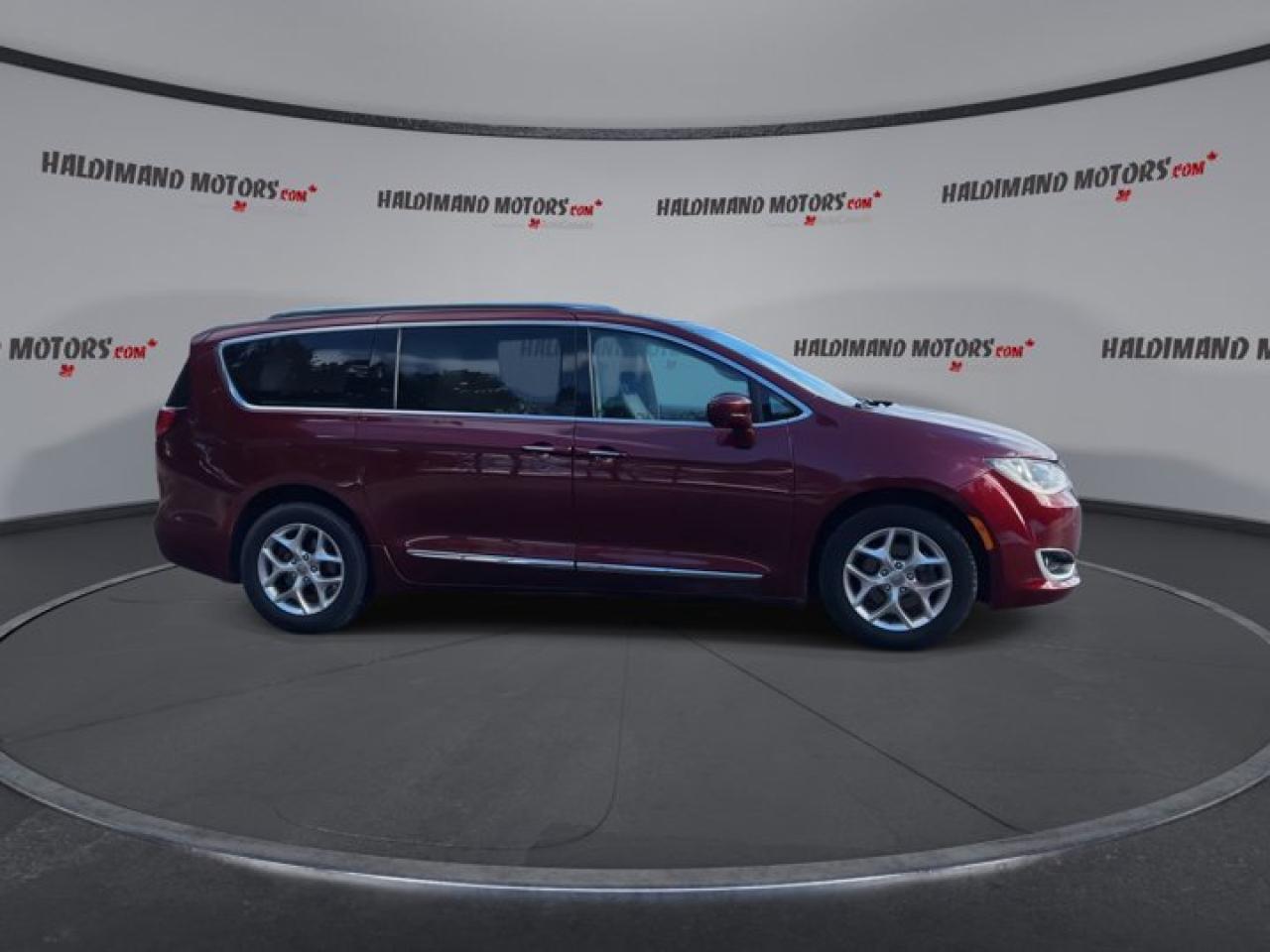 2017 Chrysler Pacifica Touring-L Plus| 360 Camera |  Leather Seats | Remote Start Photo