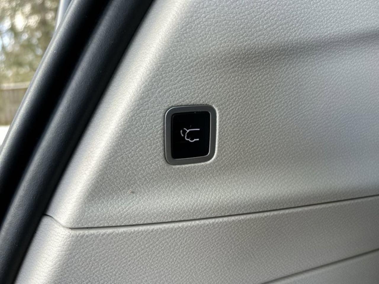 2017 Chrysler Pacifica Touring-L Plus| 360 Camera |  Leather Seats | Remote Start Photo