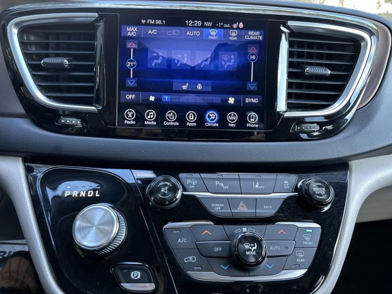 2017 Chrysler Pacifica Touring-L Plus| 360 Camera |  Leather Seats | Remote Start Photo