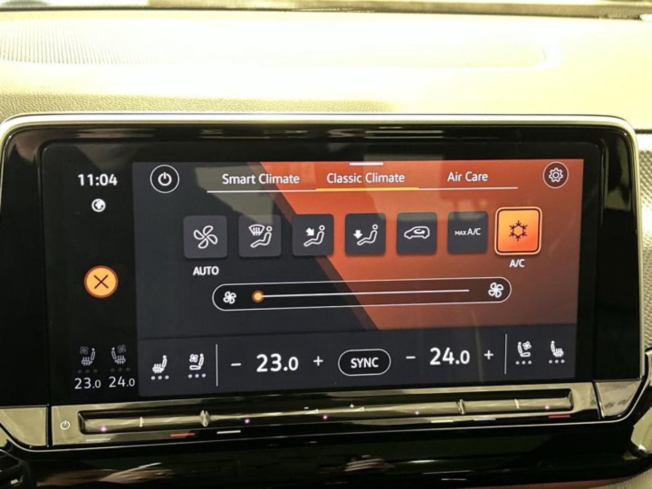 2024 Volkswagen Atlas Cross Sport Execline 2.0 | Panoramic Roof |  360 Camera | AC Seats Photo