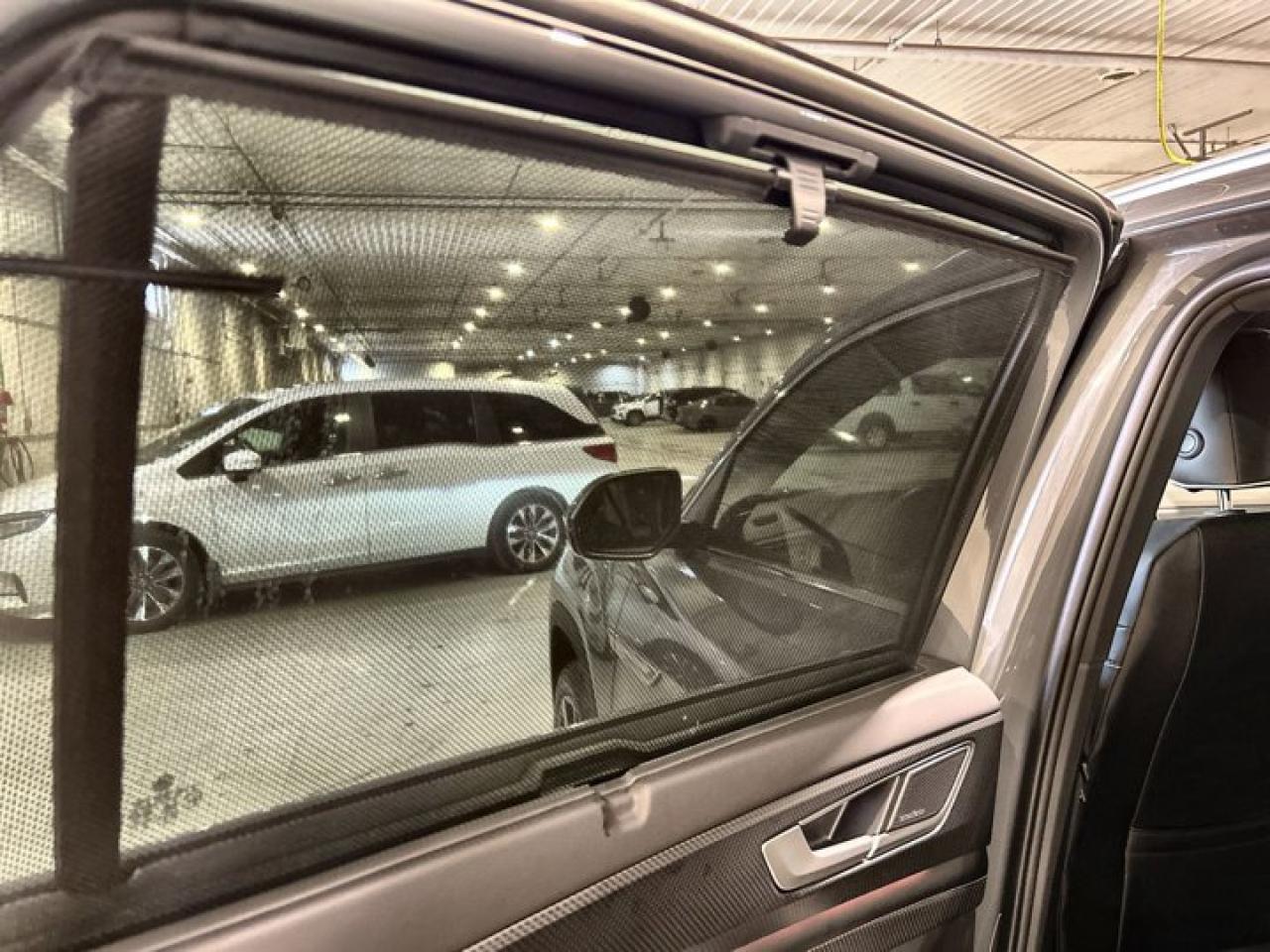 2024 Volkswagen Atlas Cross Sport Execline 2.0 | Panoramic Roof |  360 Camera | AC Seats Photo