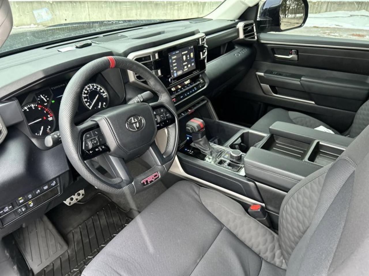 2023 Toyota Tundra SR5 4x4 CrewMax Photo