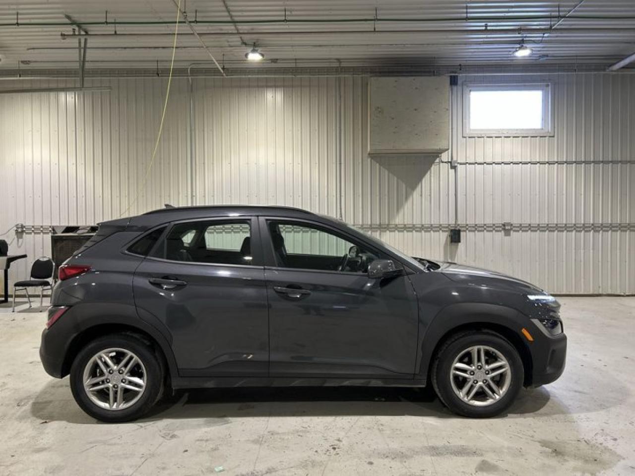 2023 Hyundai KONA Essential Photo