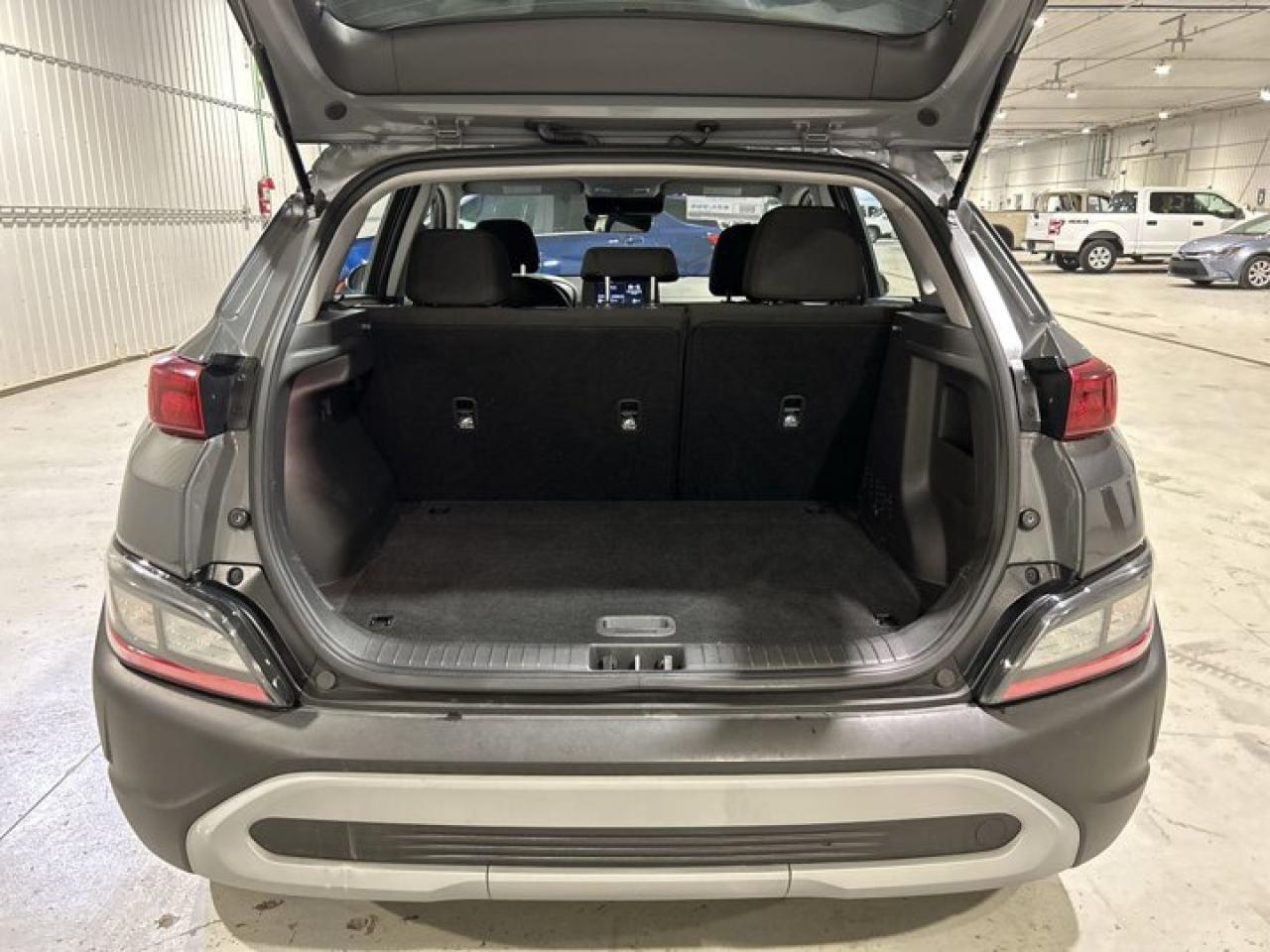 2023 Hyundai KONA Essential Photo