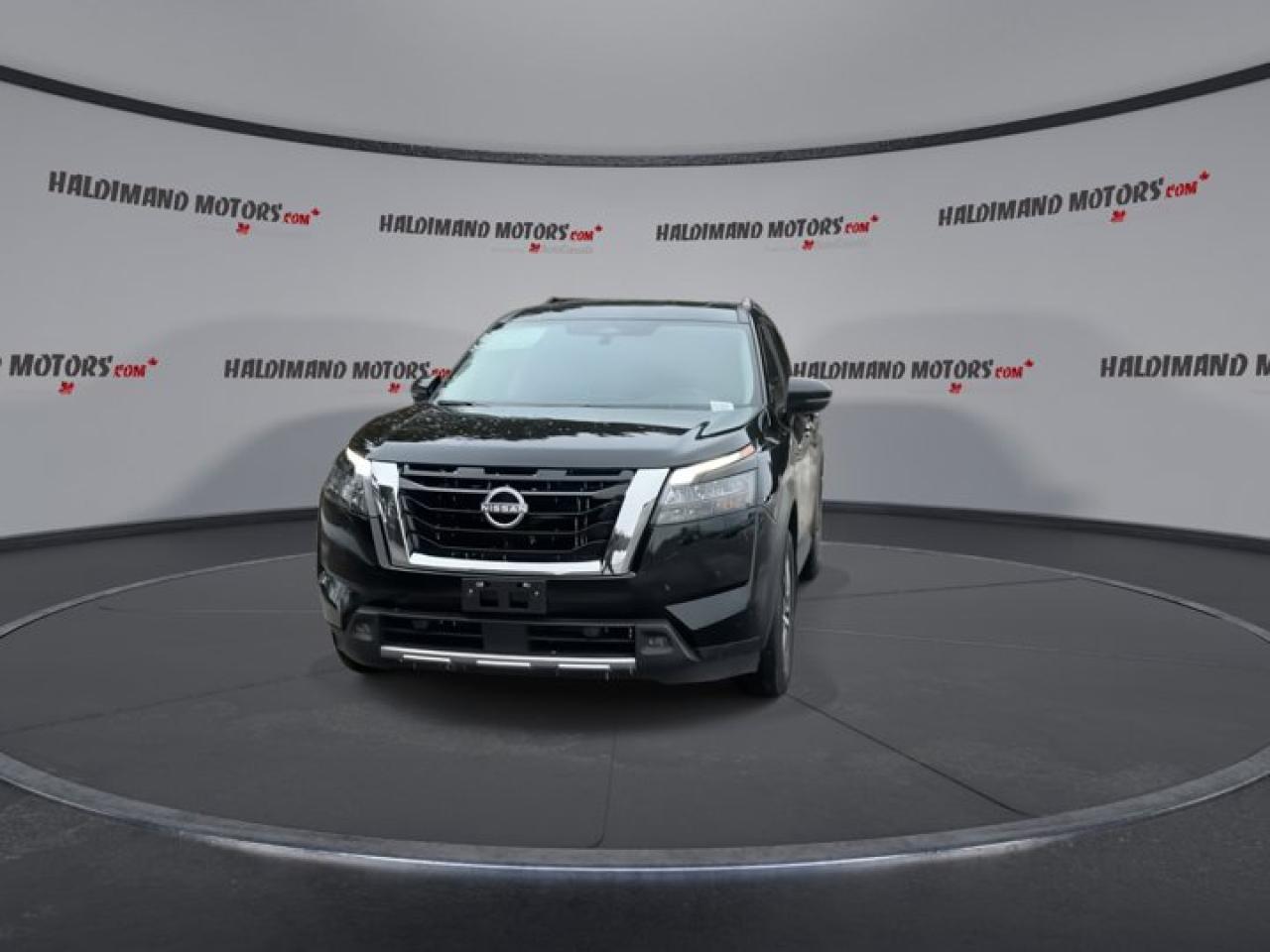 2024 Nissan Pathfinder SV 4WD | Remote Start | Panoramic Roof | 360 Camera | Heated Seats Photo