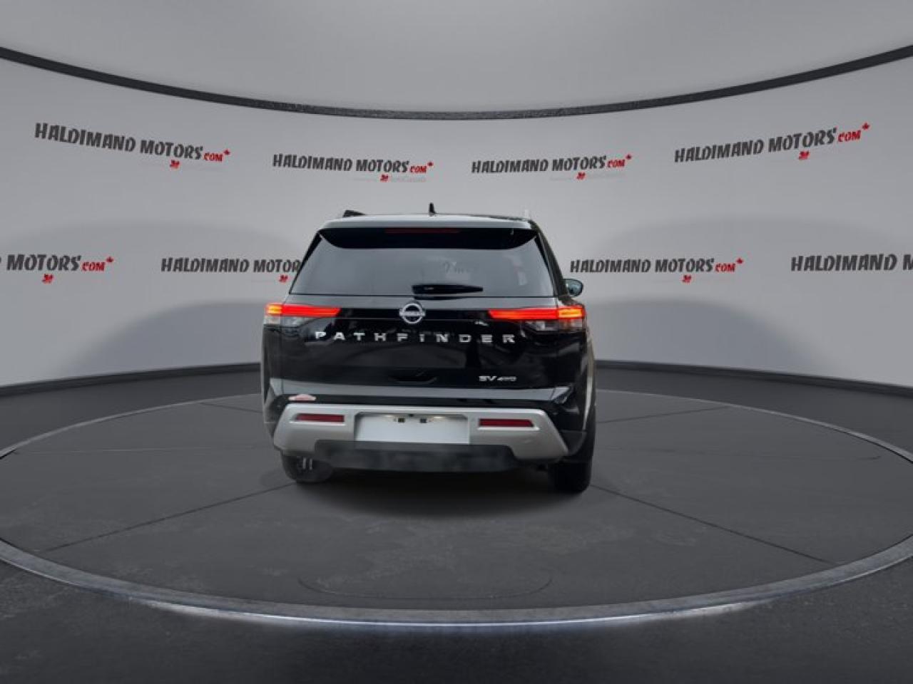 2024 Nissan Pathfinder SV 4WD | Remote Start | Panoramic Roof | 360 Camera | Heated Seats Photo