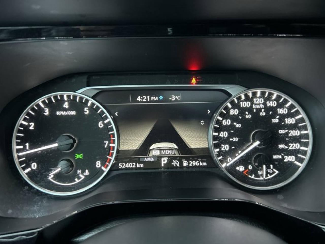 2024 Nissan Pathfinder SV 4WD | Remote Start | Panoramic Roof | 360 Camera | Heated Seats Photo