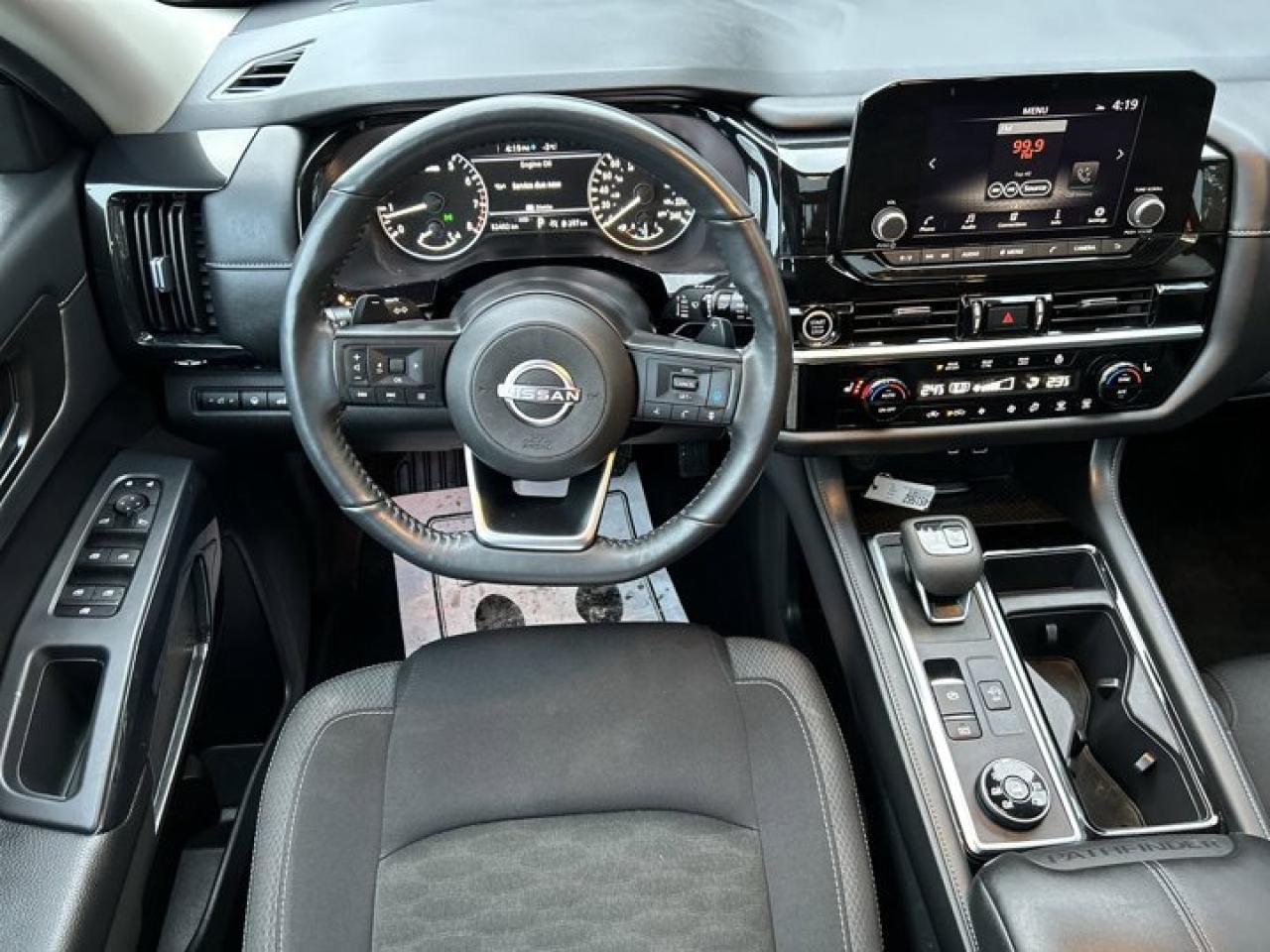 2024 Nissan Pathfinder SV 4WD | Remote Start | Panoramic Roof | 360 Camera | Heated Seats Photo