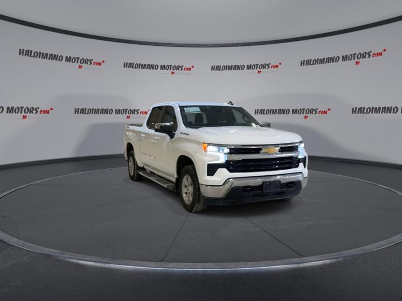 2022 Chevrolet Silverado 1500 LT Crew Cab Short Box 4wd Diesel Photo
