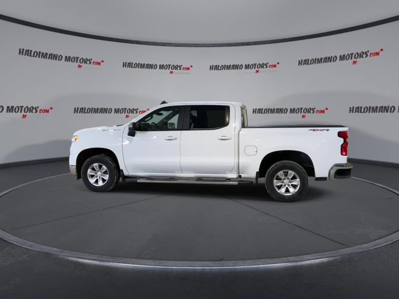 2022 Chevrolet Silverado 1500 LT Crew Cab Short Box 4wd Diesel Photo