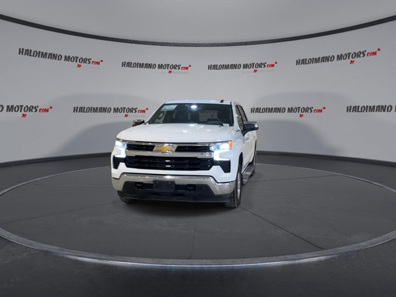 2022 Chevrolet Silverado 1500 LT Crew Cab Short Box 4wd Diesel Photo