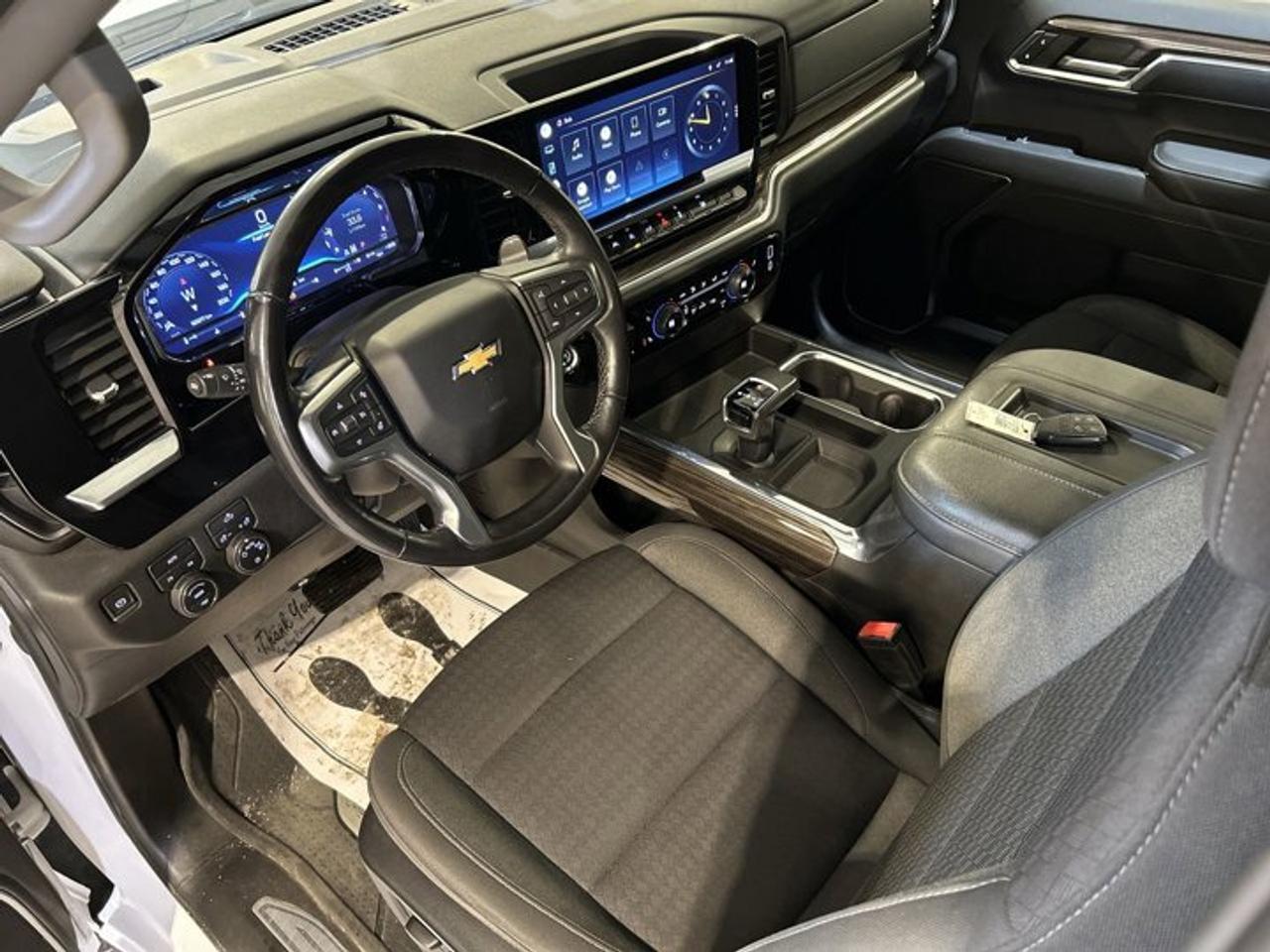 2022 Chevrolet Silverado 1500 LT Crew Cab Short Box 4wd Diesel Photo