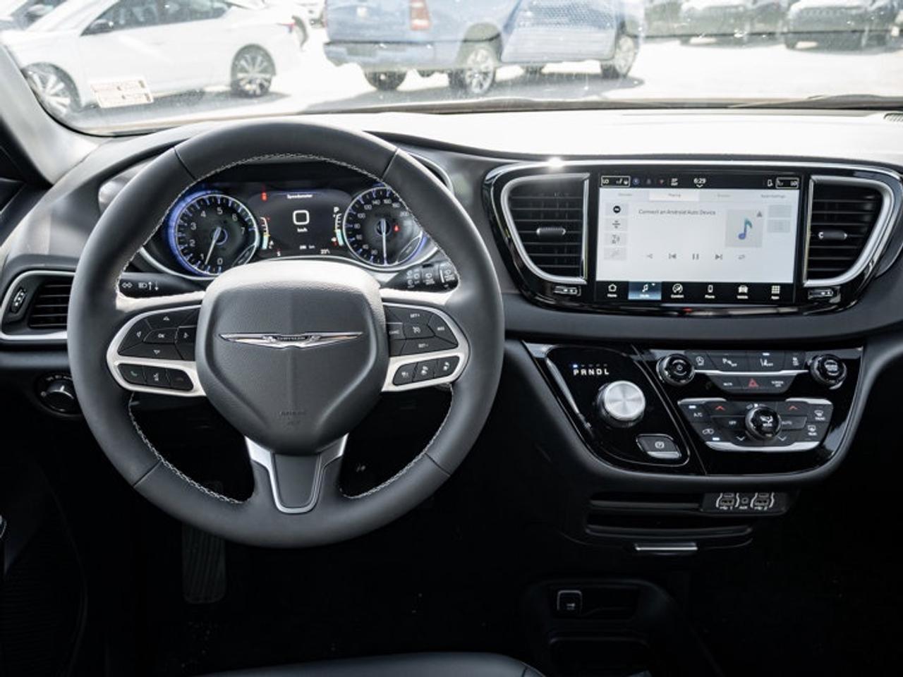 2026 Dodge Grand Caravan SXT Photo