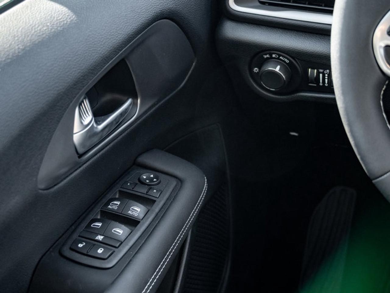 2026 Dodge Grand Caravan SXT Photo