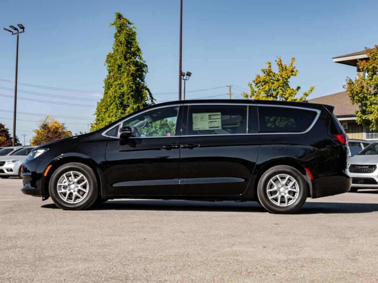 2026 Dodge Grand Caravan SXT Photo