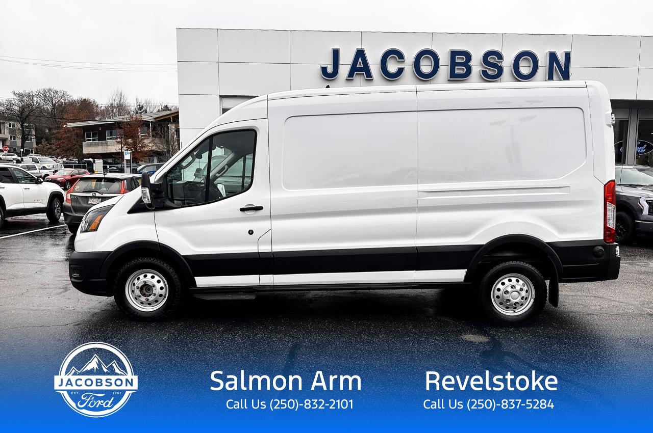 2022 Ford Transit Cargo Van BASE Photo1