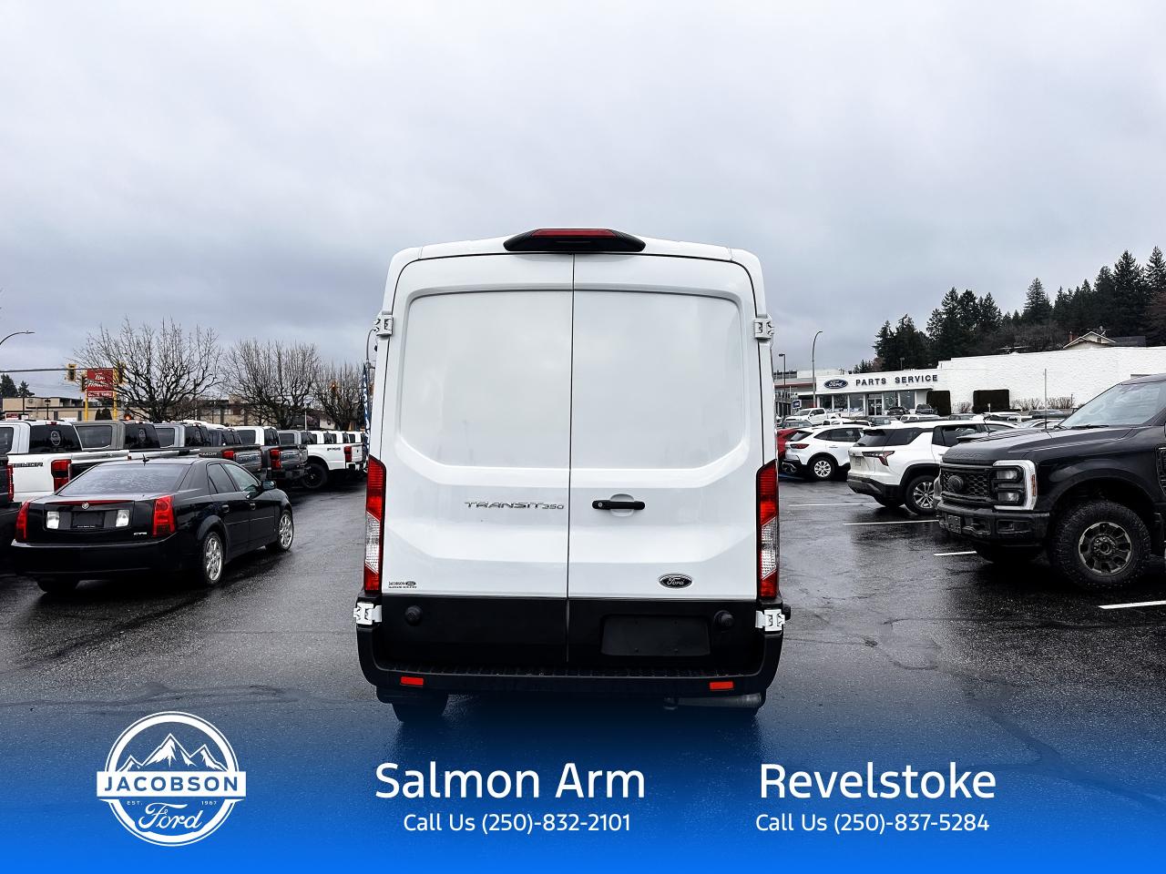 2022 Ford Transit Cargo Van BASE Photo3