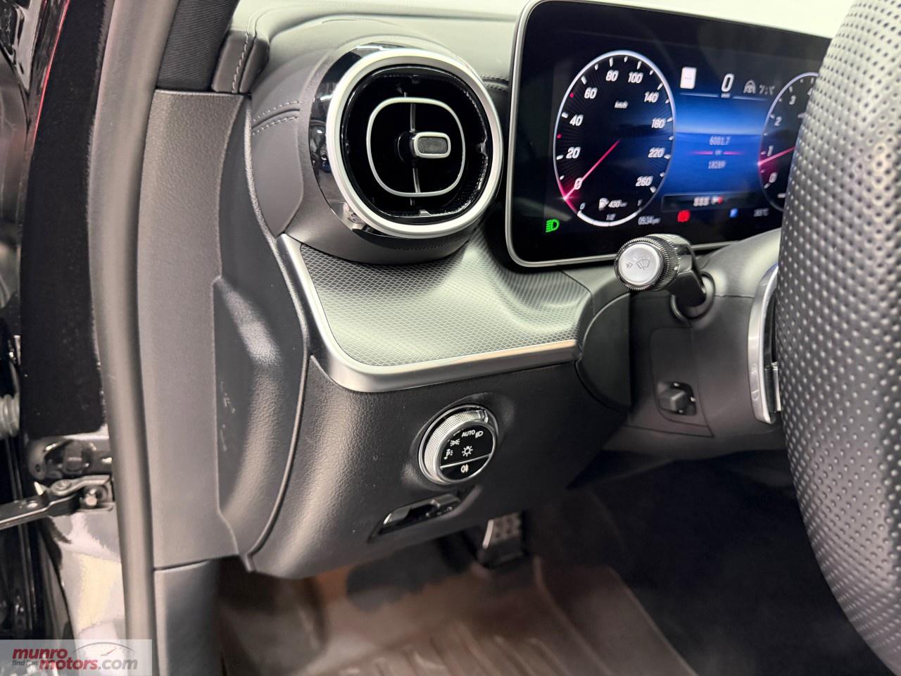 2024 Mercedes-Benz C-Class C 300 4MATIC Sedan Photo