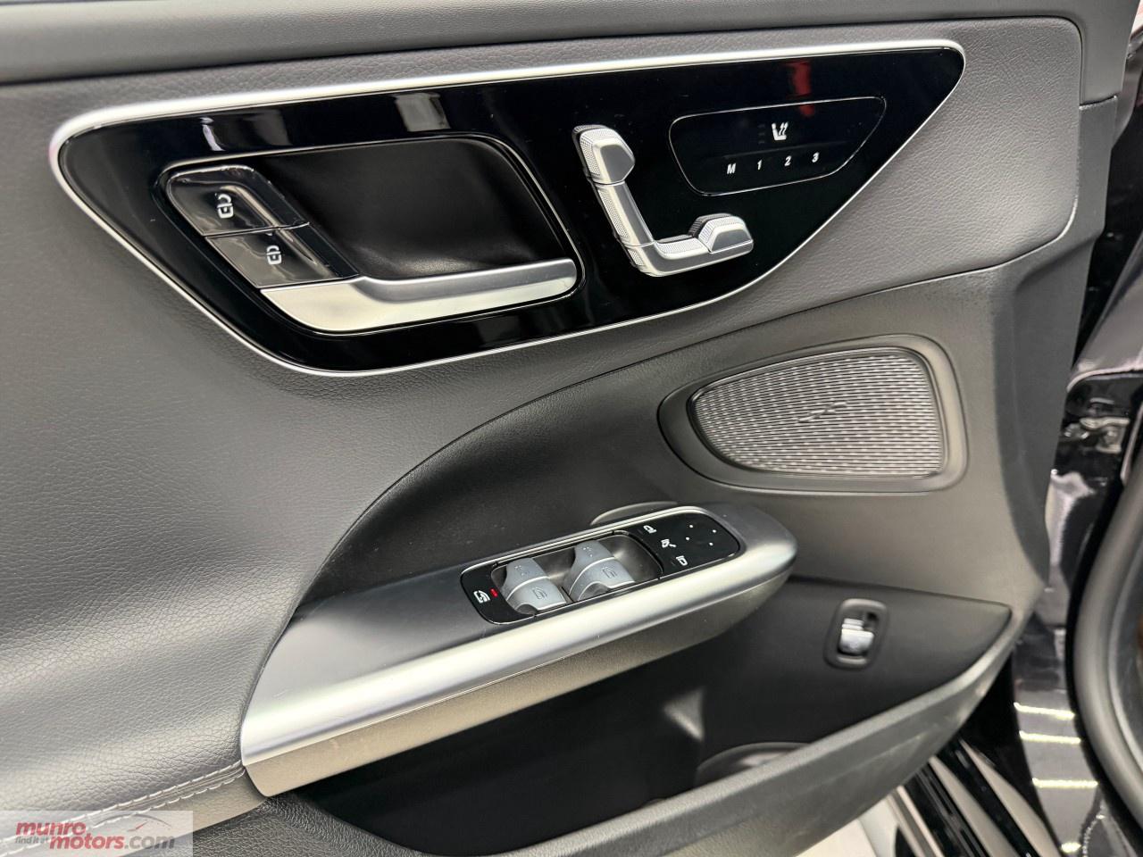 2024 Mercedes-Benz C-Class C 300 4MATIC Sedan Photo