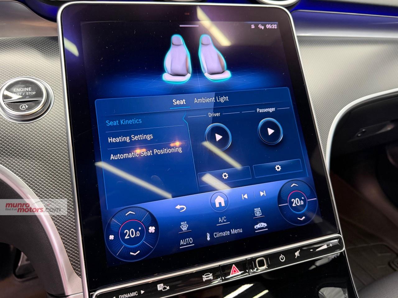 2024 Mercedes-Benz C-Class C 300 4MATIC Sedan Photo