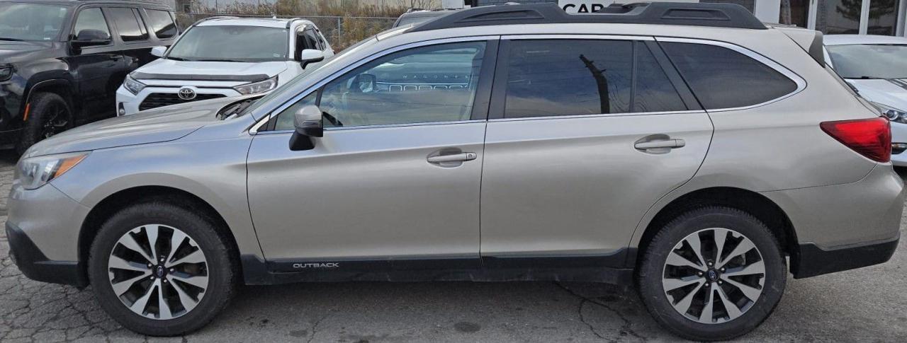 2017 Subaru Outback 2.5I LIMITED / LEATHER / ROOF / NAV / EYESIGHT - Photo #2