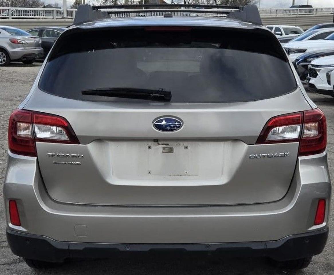2017 Subaru Outback 2.5I LIMITED / LEATHER / ROOF / NAV / EYESIGHT Photo2