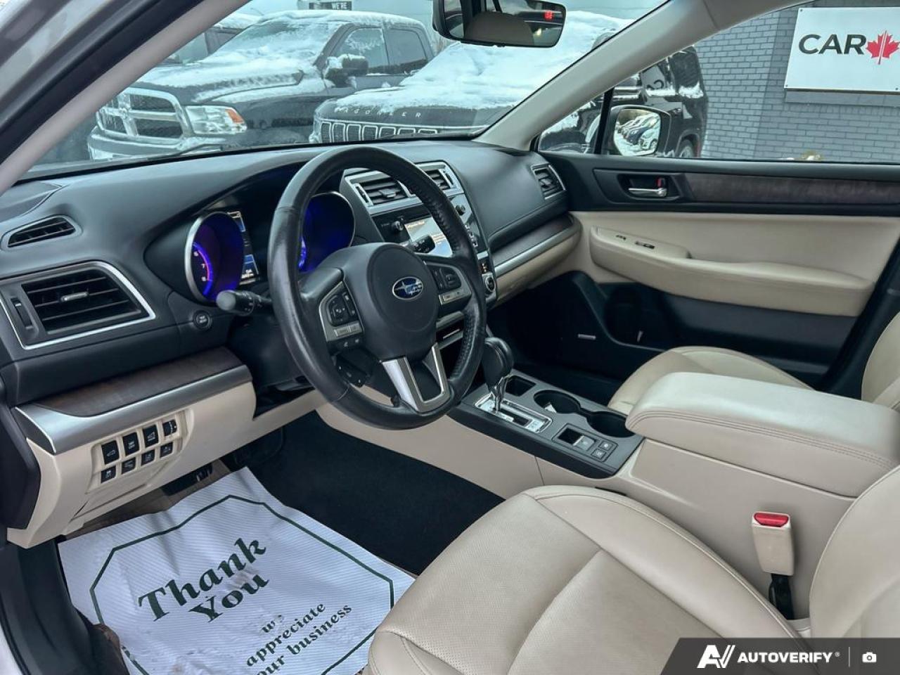 2017 Subaru Outback 2.5I LIMITED / LEATHER / ROOF / NAV / EYESIGHT Photo