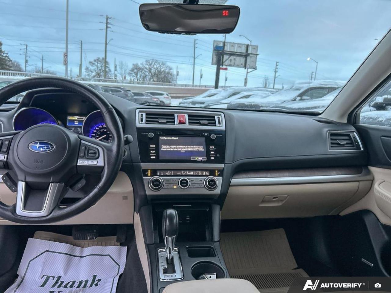 2017 Subaru Outback 2.5I LIMITED / LEATHER / ROOF / NAV / EYESIGHT Photo