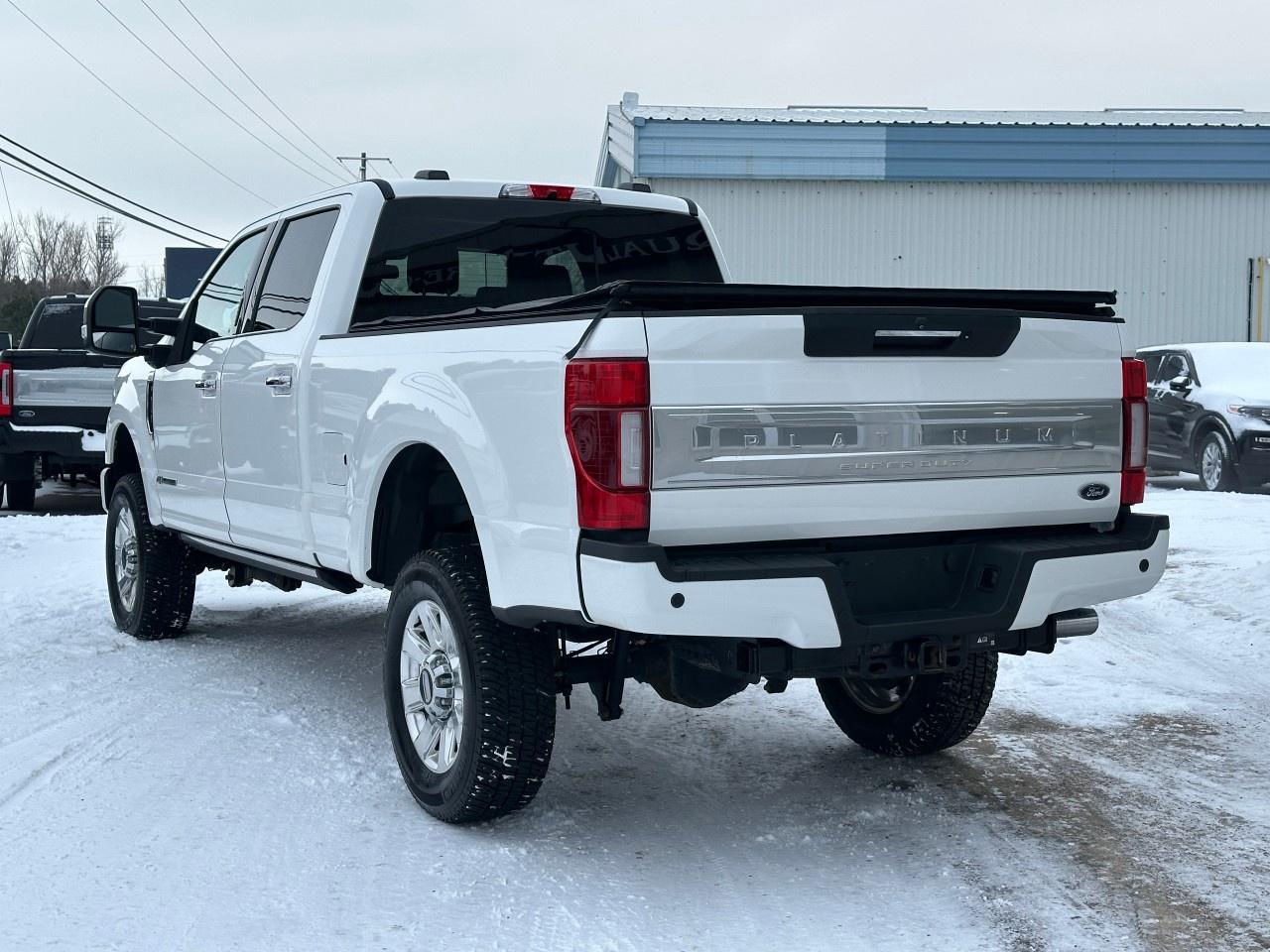 2022 Ford F-250 Super Duty SRW PLATINUM 4WD CREW CAB 6.75' BOX Photo