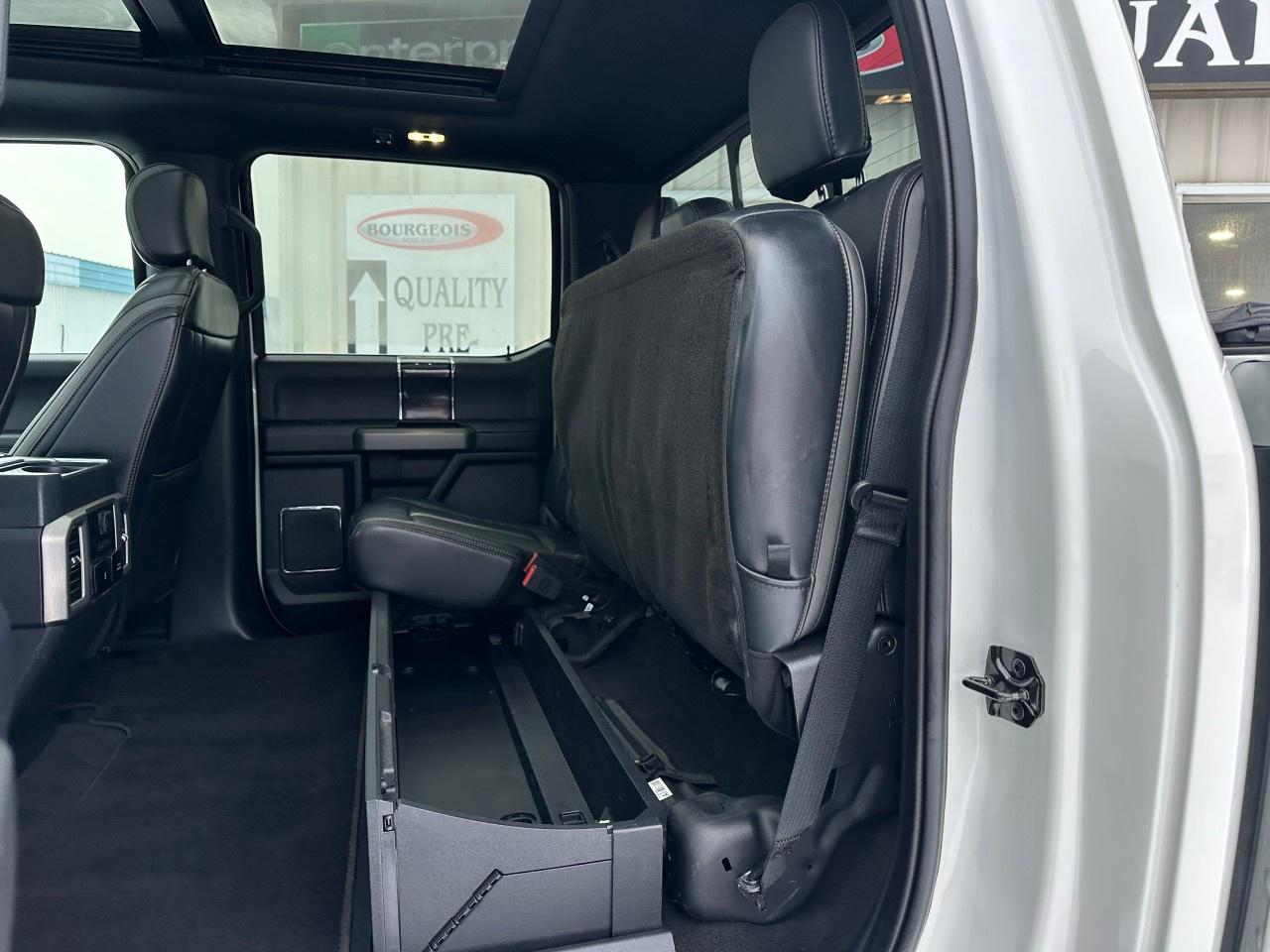 2022 Ford F-250 Super Duty SRW PLATINUM 4WD CREW CAB 6.75' BOX Photo