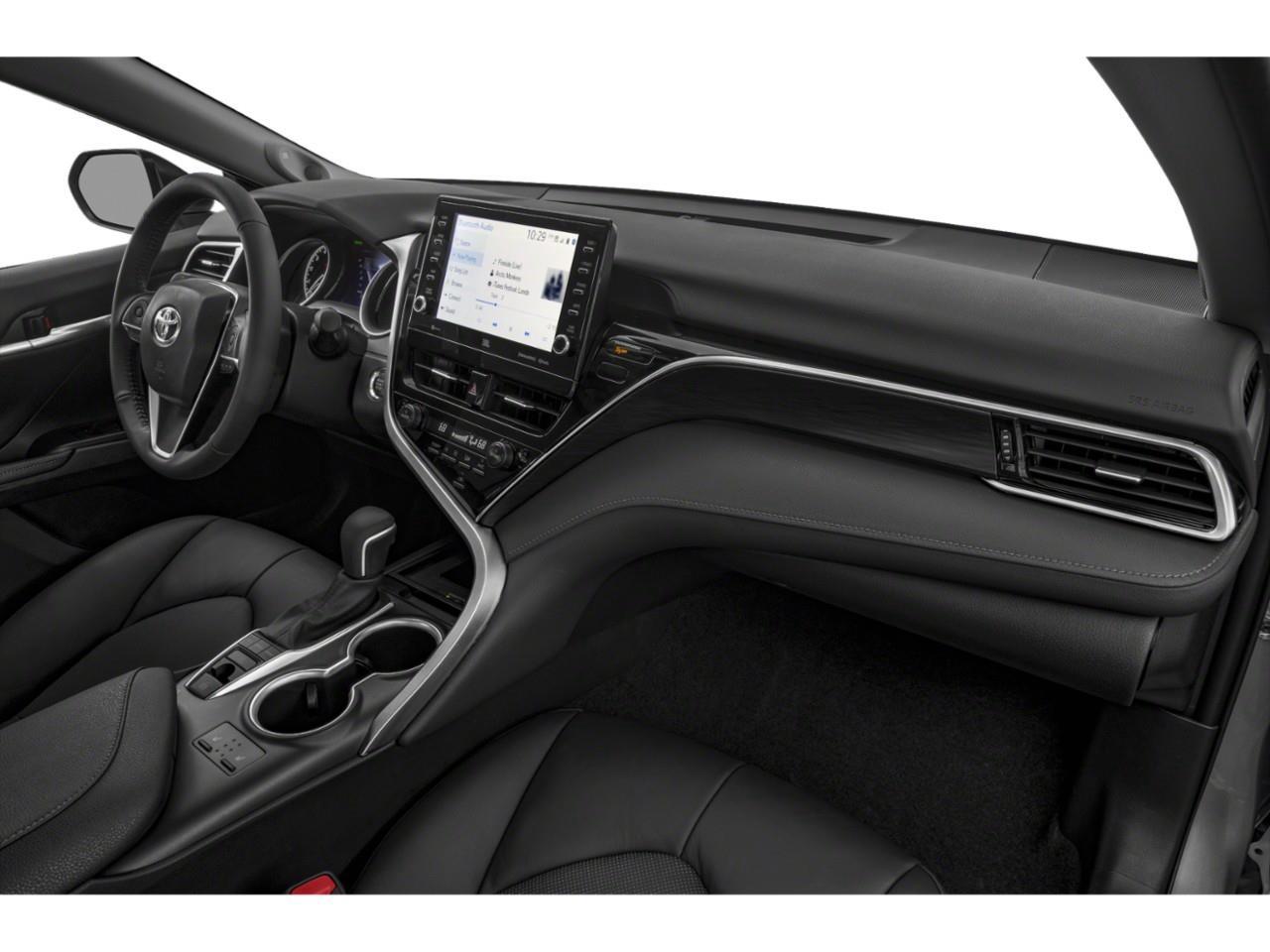 2021 Toyota Camry XLE Photo