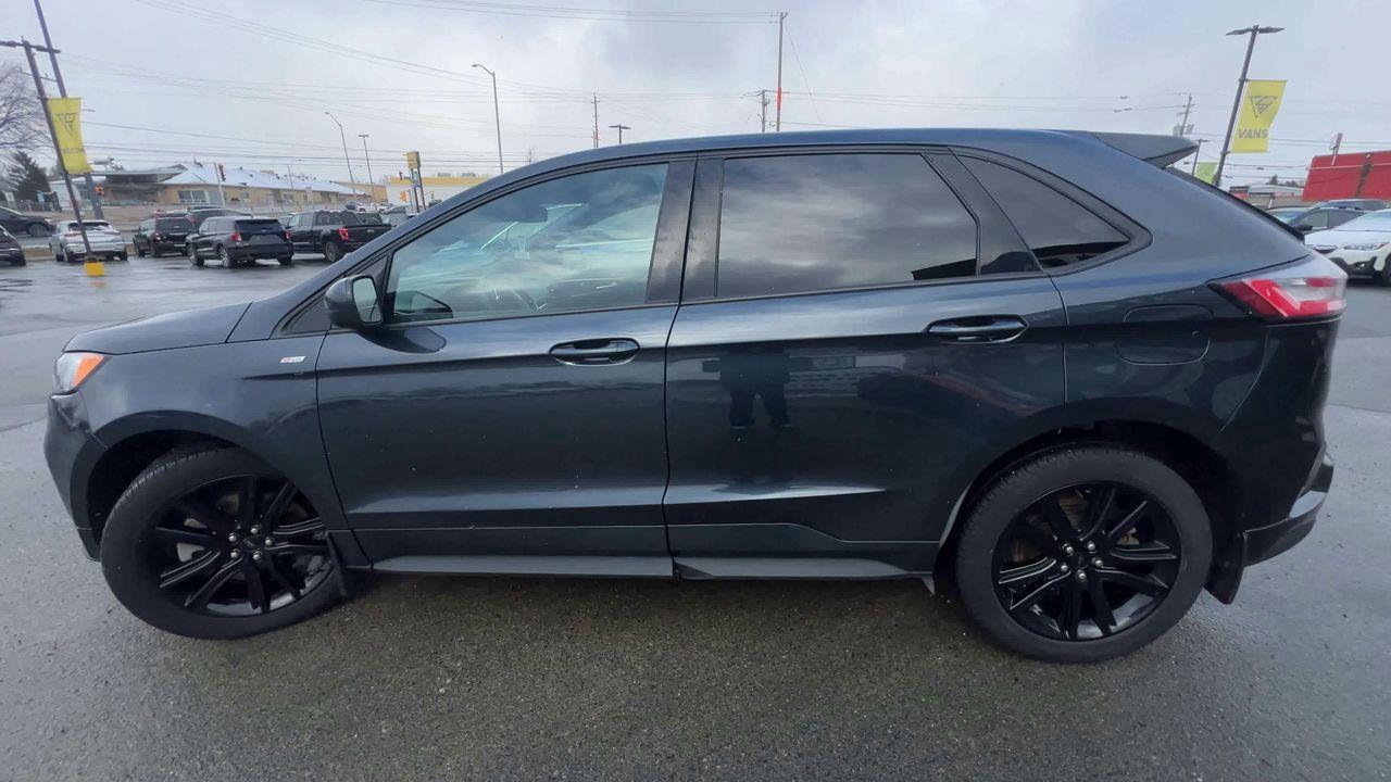 2022 Ford Edge SEL AWD, MOONROOF, SIRIUS XM, HEATED LEATHER SETAS, HEATED STEERING WHEEL, POWER LIFTGATE!! Photo