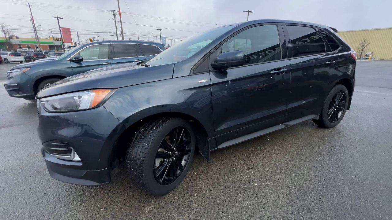 2022 Ford Edge SEL AWD, MOONROOF, SIRIUS XM, HEATED LEATHER SETAS, HEATED STEERING WHEEL, POWER LIFTGATE!! Photo3
