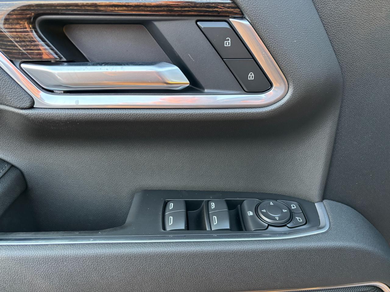 2026 GMC Sierra 1500 2026 GMC Sierra Elevation Double Cab 4WD Photo