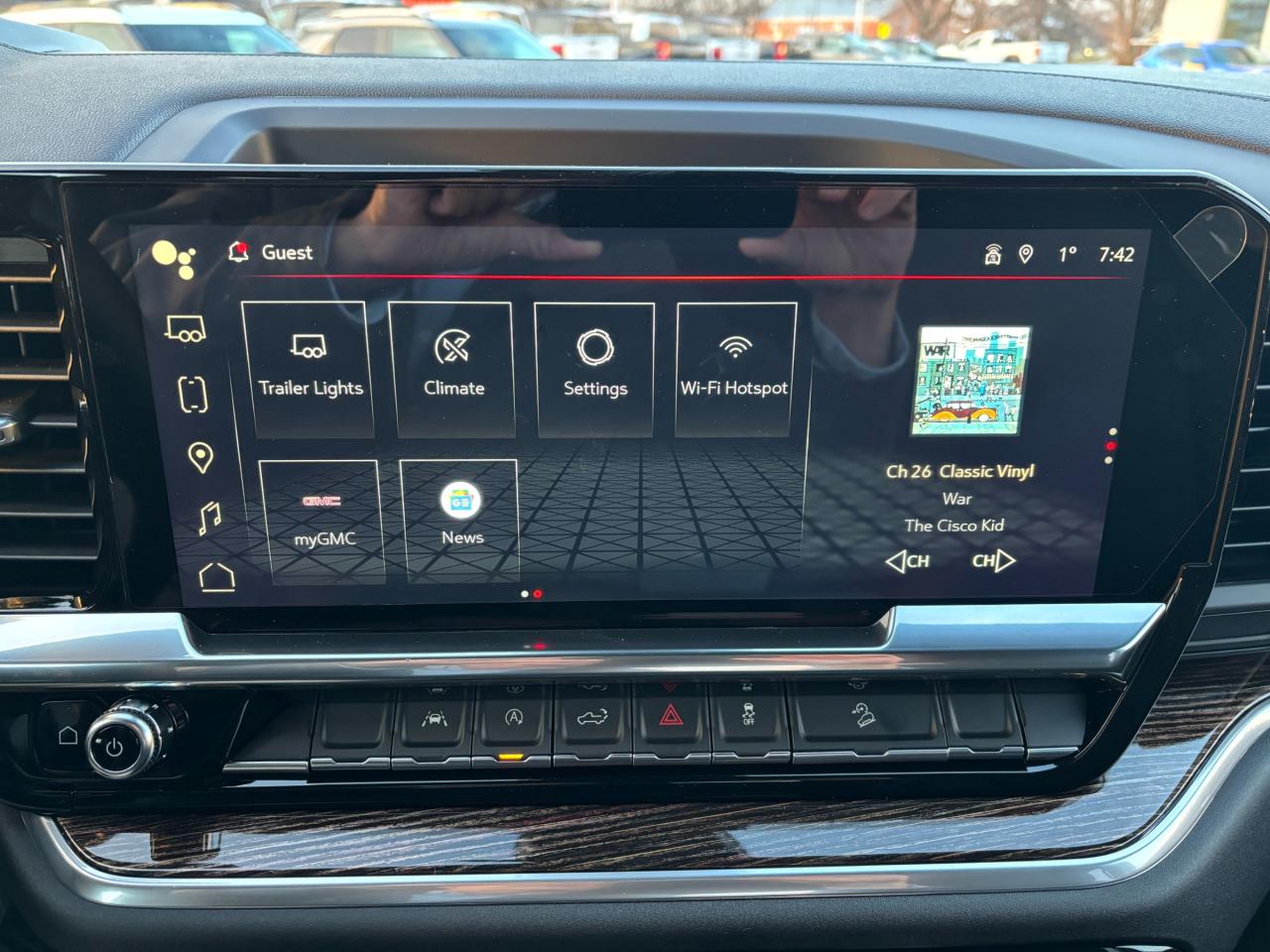 2026 GMC Sierra 1500 2026 GMC Sierra Elevation Double Cab 4WD Photo