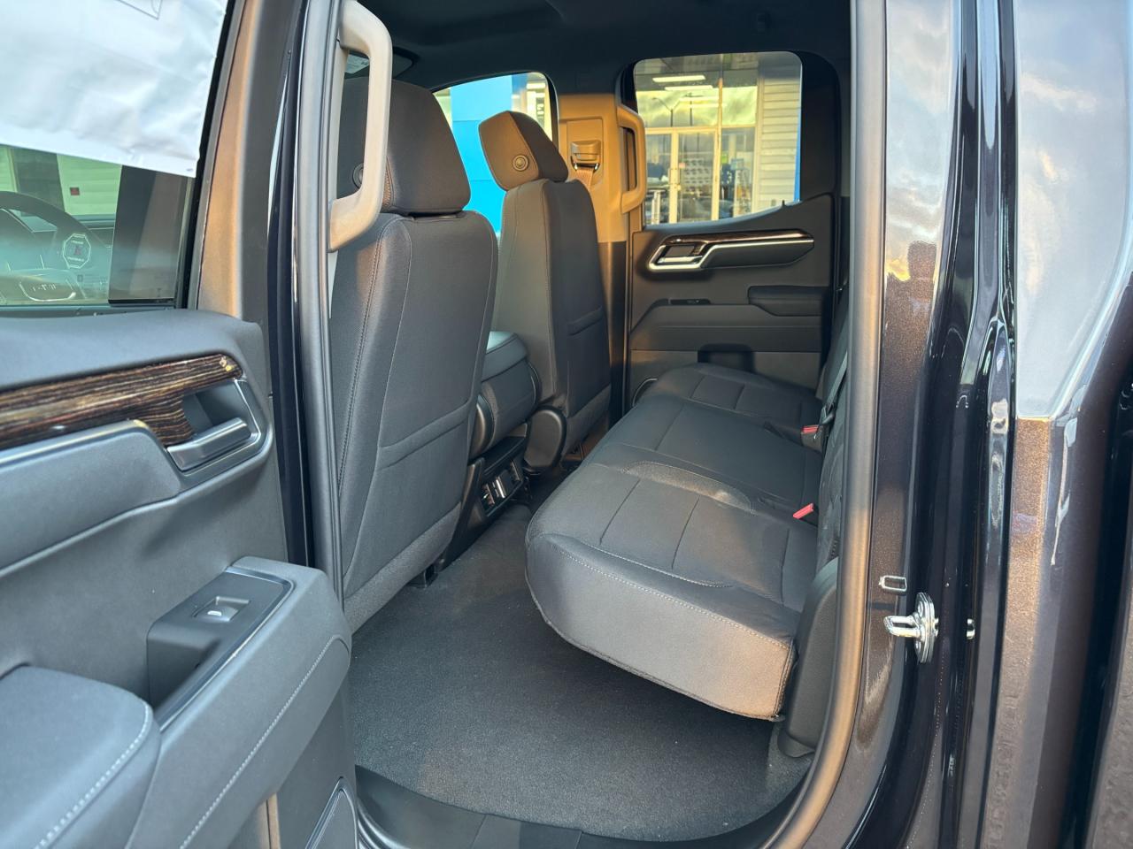 2026 GMC Sierra 1500 2026 GMC Sierra Elevation Double Cab 4WD Photo