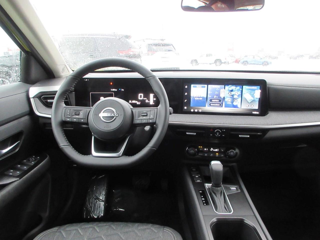 2026 Nissan Kicks SV Photo