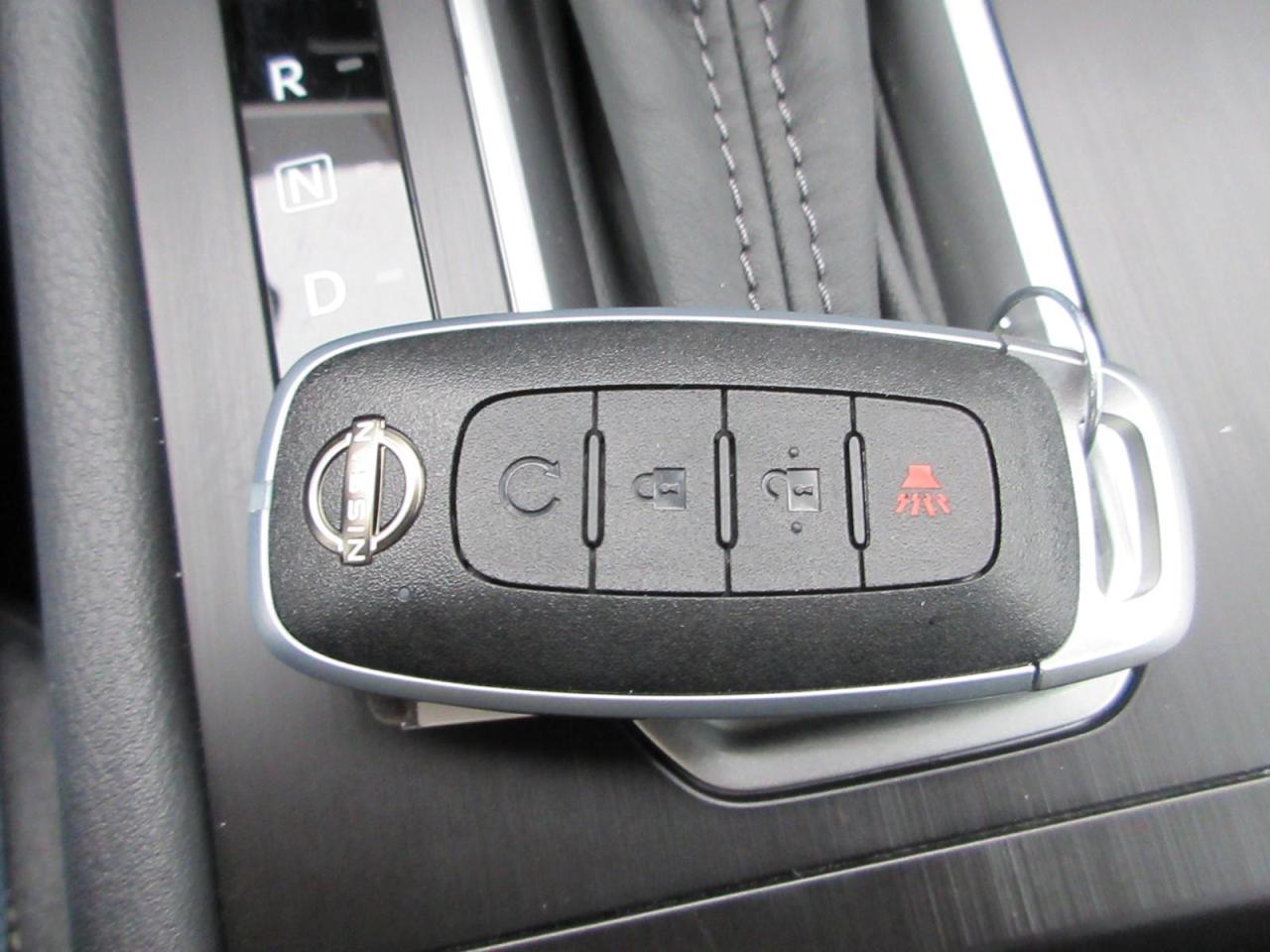 2026 Nissan Kicks SV Photo