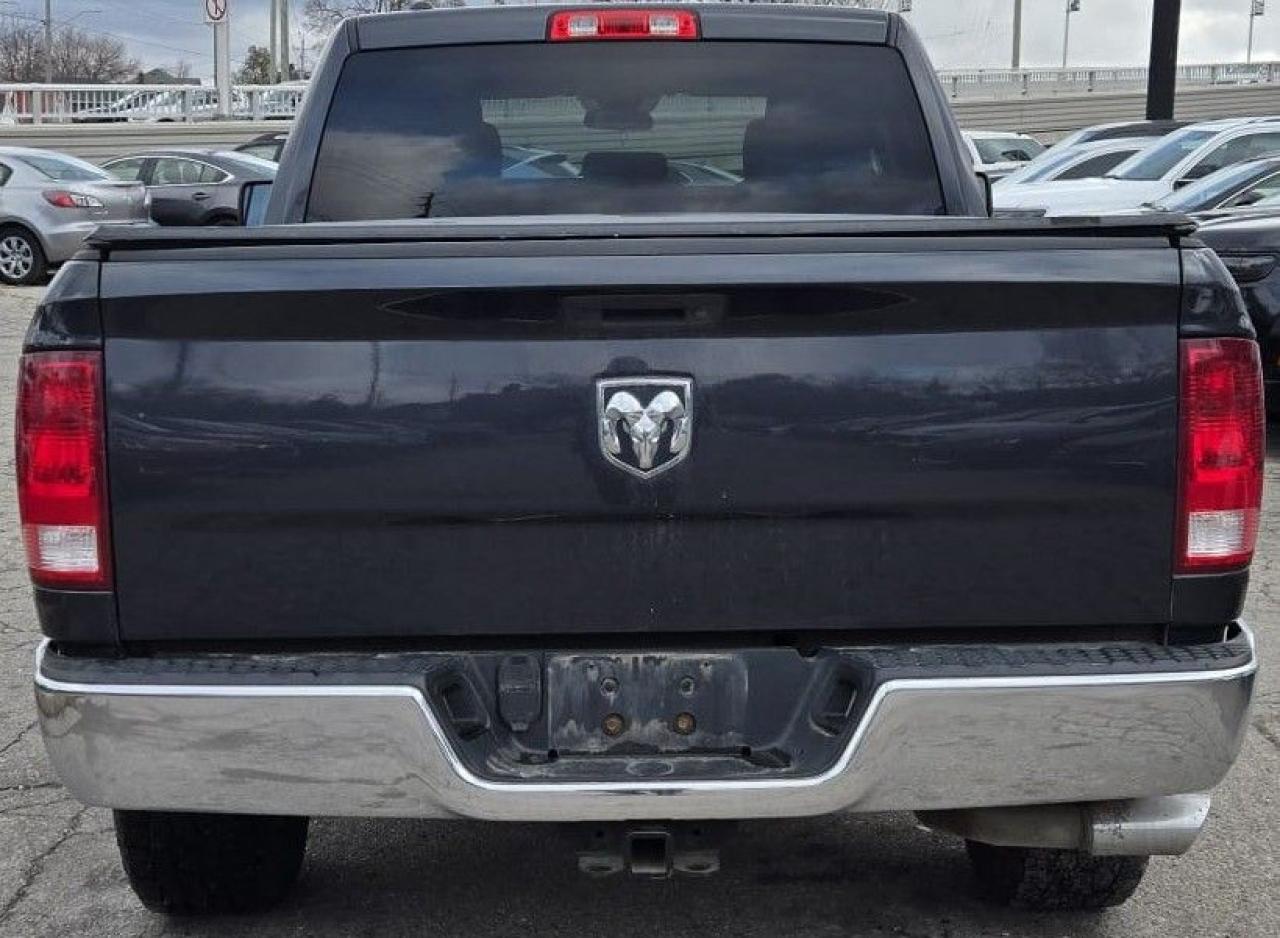 2015 RAM 1500 ST / NO ACCIDENTS / CRUISE / PWR OPTIONS / 5.7L Photo