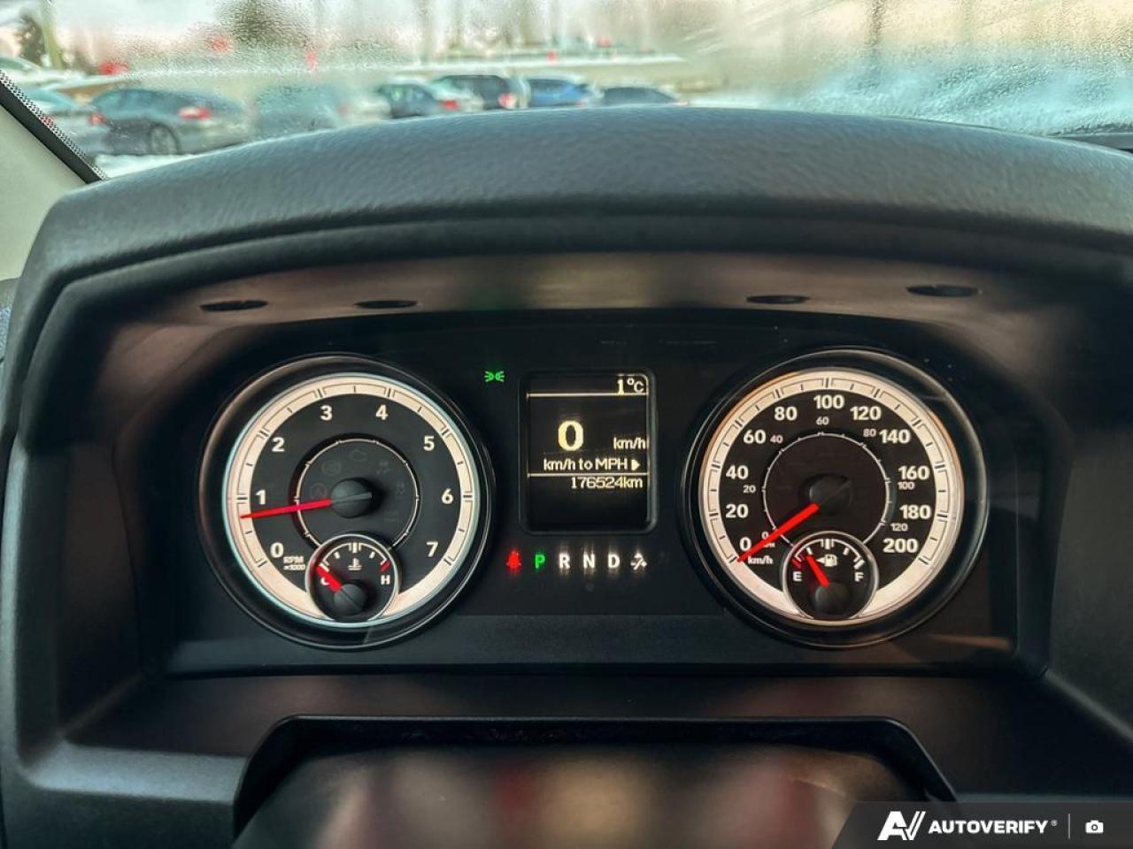 2015 RAM 1500 ST / NO ACCIDENTS / CRUISE / PWR OPTIONS / 5.7L Photo