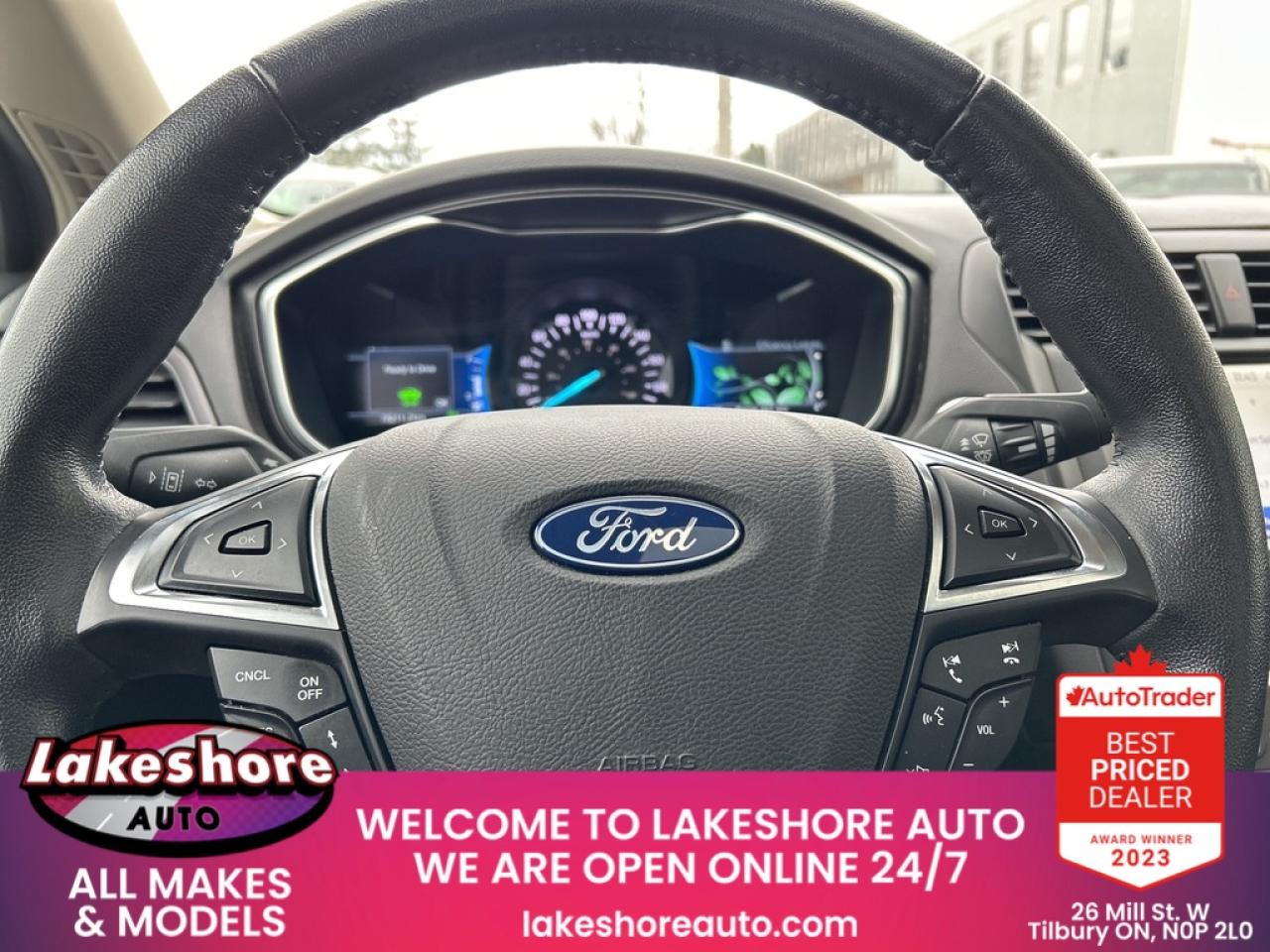 2019 Ford Fusion Hybrid Titanium Photo