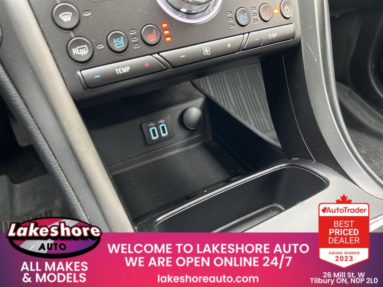 2019 Ford Fusion Hybrid Titanium Photo