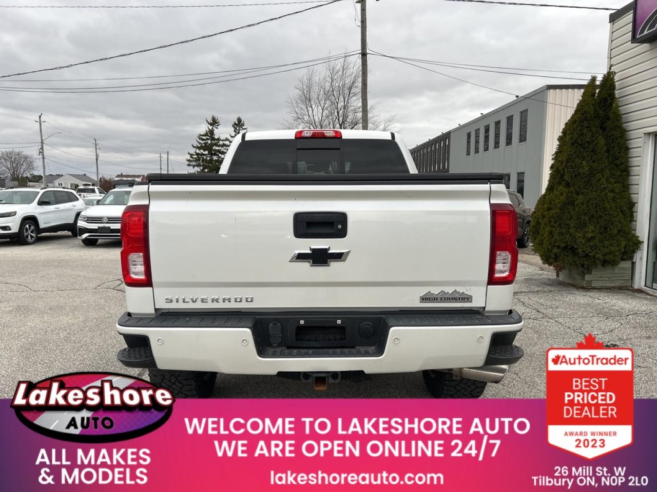 2018 Chevrolet Silverado 1500 High Country Photo2