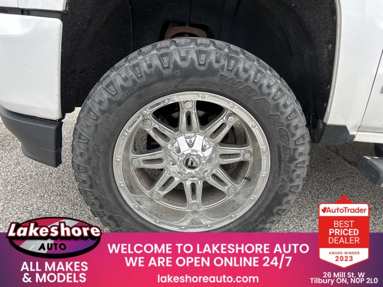 2018 Chevrolet Silverado 1500 High Country Photo